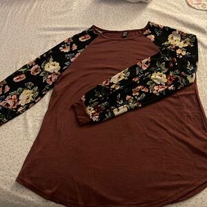 Floral Sleeve Top